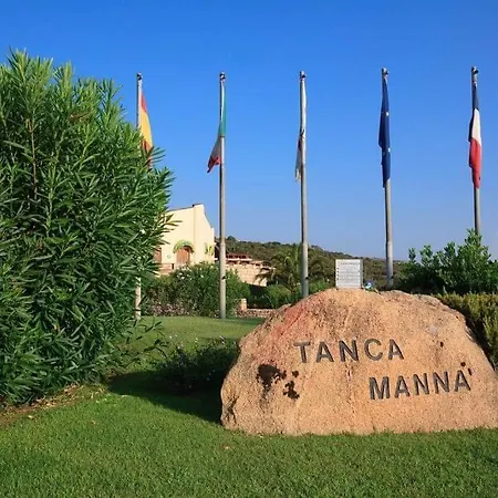Porto Laconia Апарт-отель *